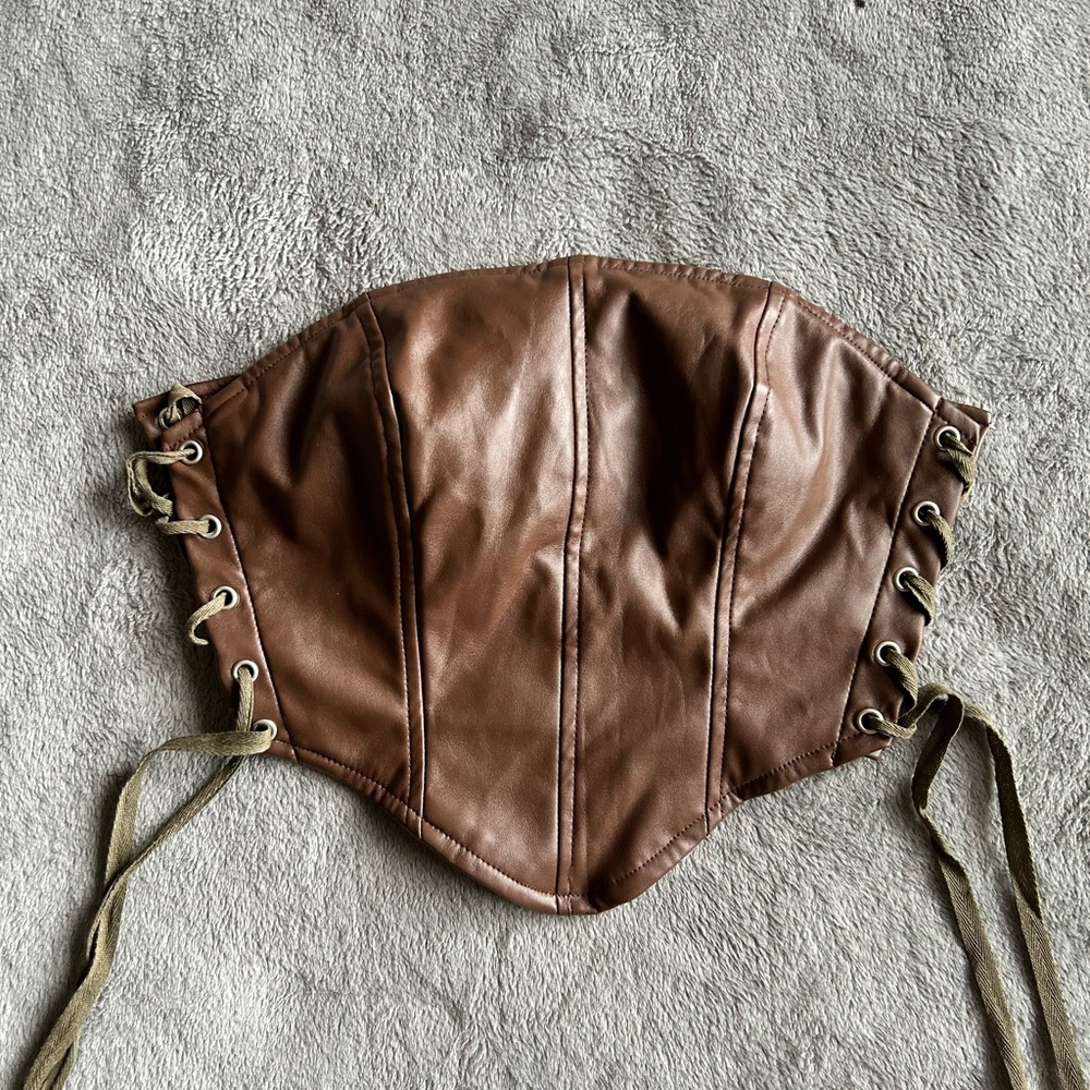 Brown Corset - NWT ! 
Fashion Nova, Small
